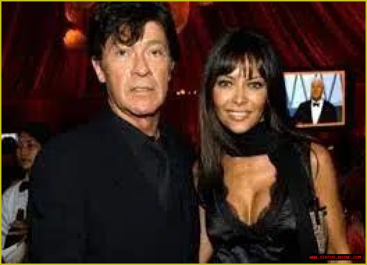 Dominique Bourgeois: Wiki (Robbie Robertson Ex-Wife), Age, Family, Net Worth, Nationality