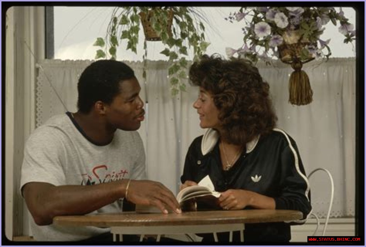 Who Is Cindy DeAngelis Grossman? Meet Herschel Walker Wife - Timeline And Divorce Story